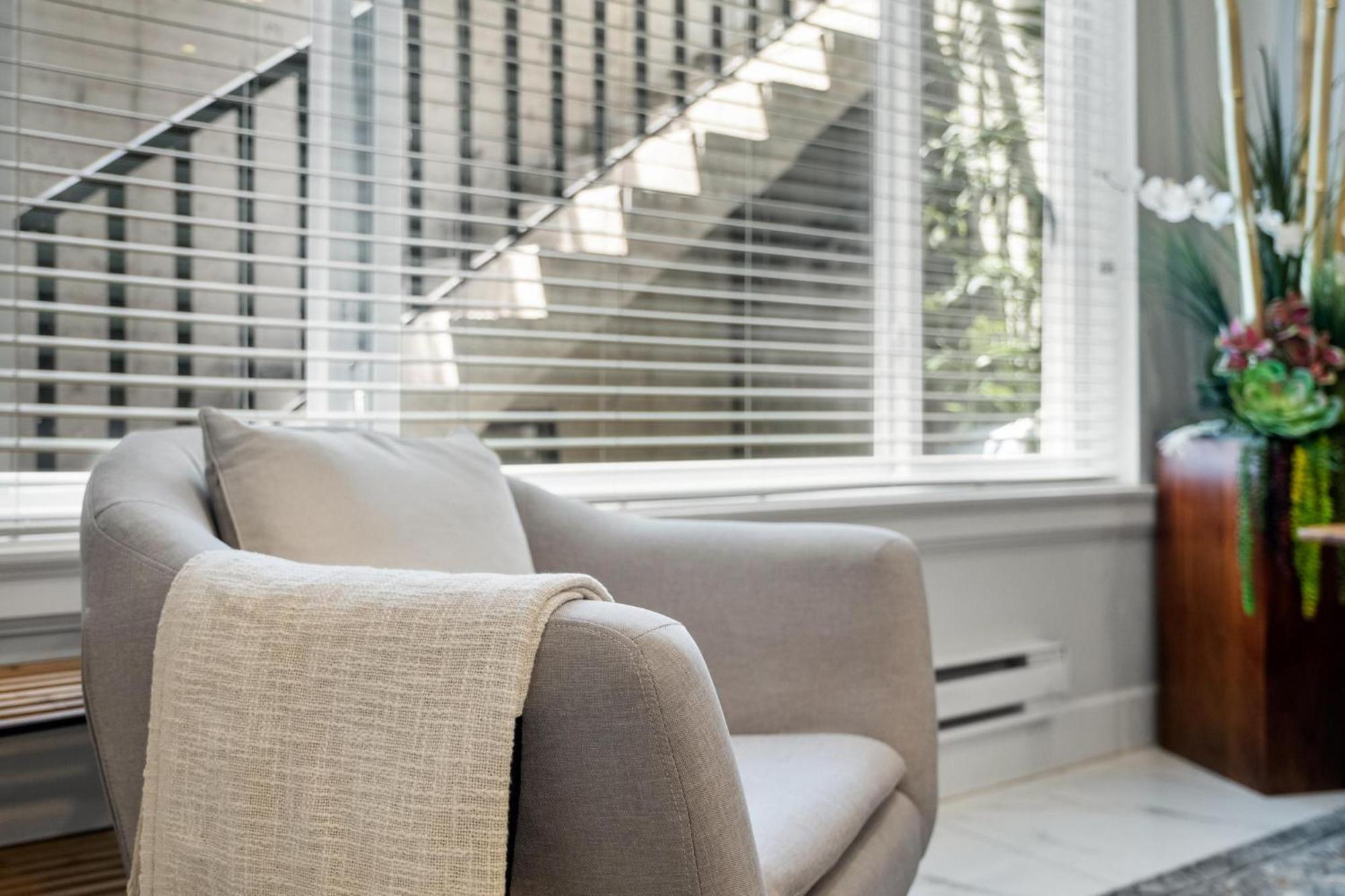 Willow Suite Langley Buitenkant foto